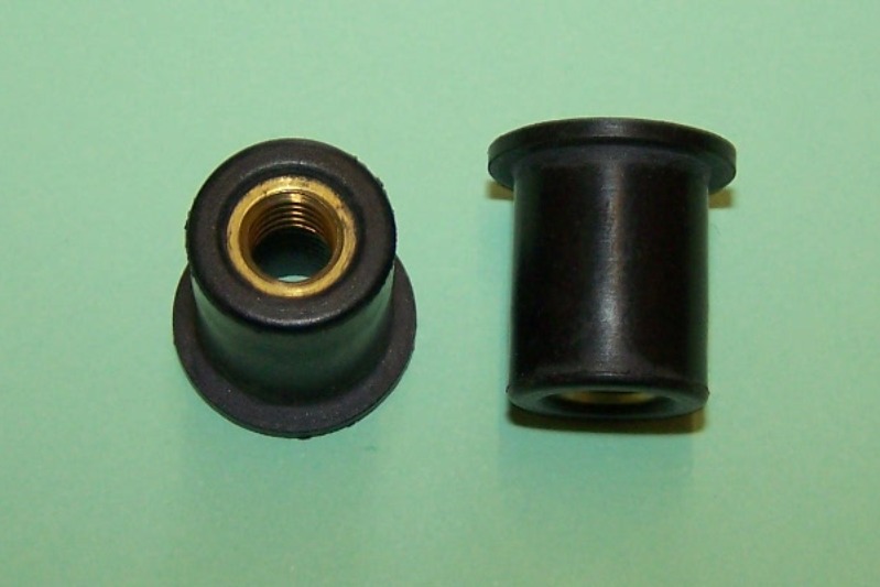 M6 Rubber Well Nut. Panel hole dia. 12.3mm.