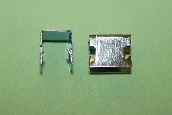 Edge clip 9.9mm height, for material thickness 6.4-7.9mm, width 12.7mm. General application.