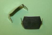 Staple Clip - Mild steel retainer for a 12.8mm gap. Ford Zodiac MK111 Rear and general application