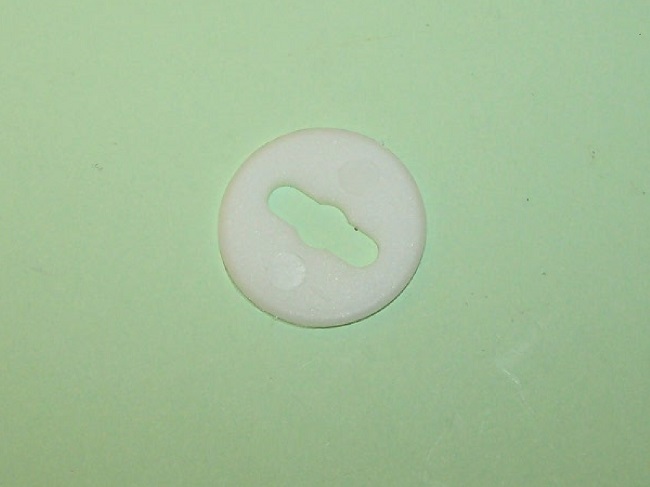 Plastic washer in white used with quick release fasteners 74150-NAT / 83270 above.  Mini and general application.