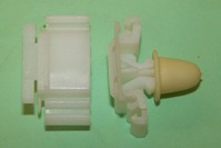 Side Moulding Clip. White. BMW