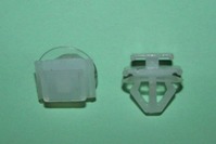 Side Moulding Clip, White.  Peugeot 206-306