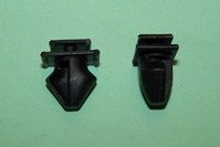 Moulding Retainer Clip.  Peugeot 406