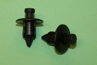 Retaining Clip. Black.  Suzuki /Mitsubishi /Vauxhall /Toyota