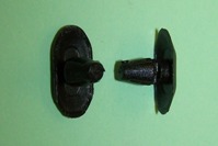 Retaining Clip. Renault Kango.