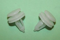 Door Trim Panel Retainer, white.  Chrysler Cherokee