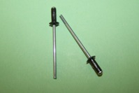 3.2 x 6.0mm Domed, steel pop-rivet in black, used with E550P.  General application.