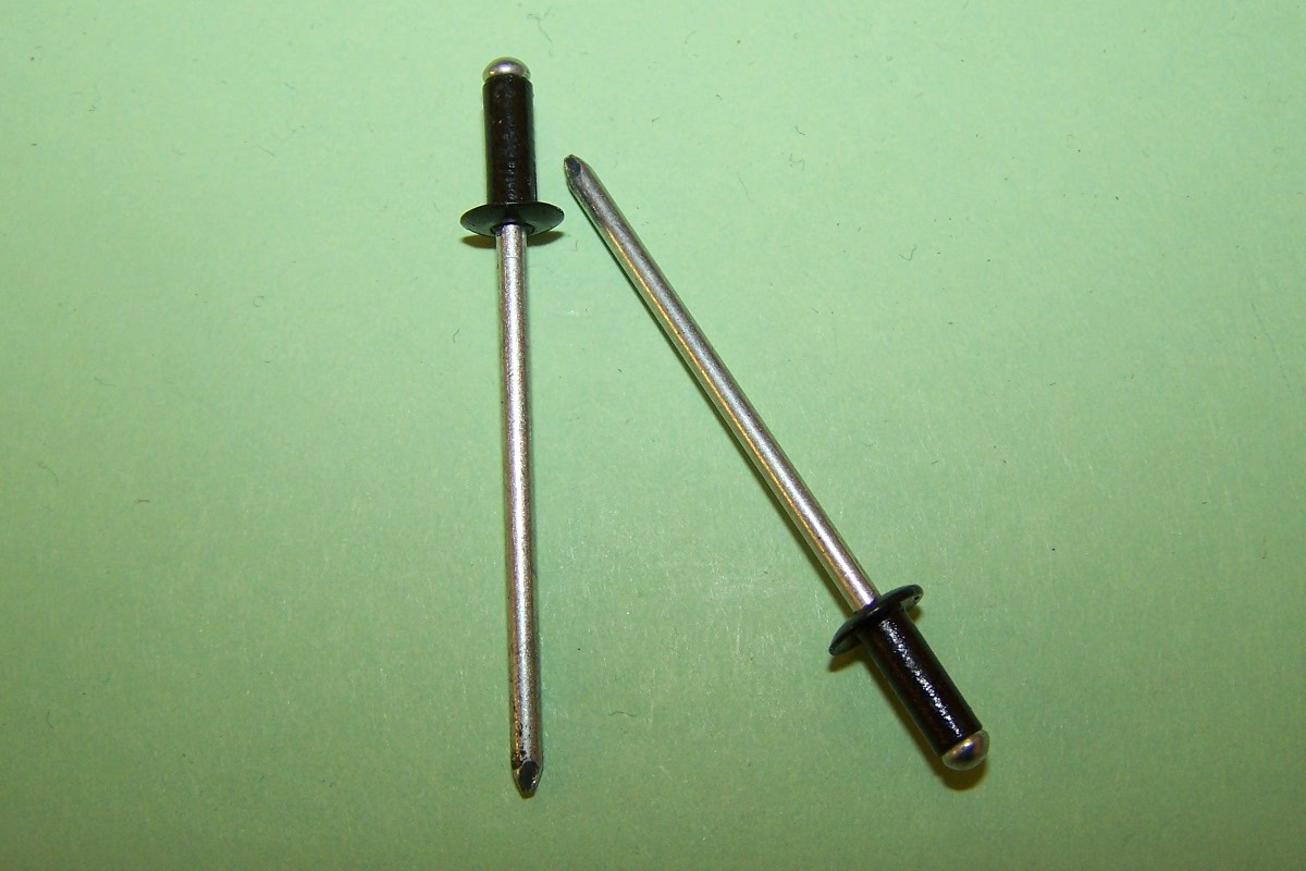 3.0 x 8.0mm Domed, steel pop-rivet in black. General application