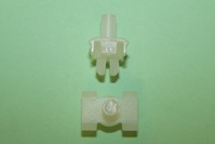 Side moulding clip for a 11.5mm moulding gap and a 7.0mm panel hole.  Mercedes and general application.