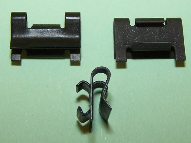 Moulding Clip for Door Window Moulding. Austin Mini Cooper 'S' MK1, Riley Elf, Wolseley Hornet.