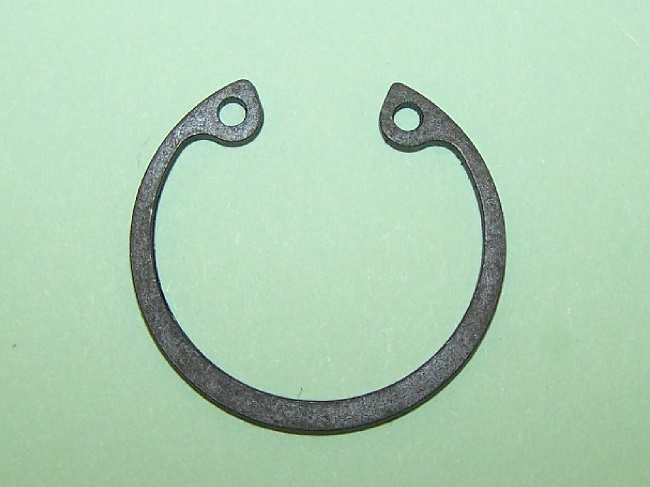 Circlip - Internal. Bore size 1.3/8